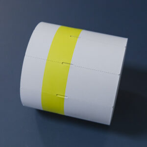 Hyllkantsetiketter på rulle i papp, gul ruta 100x35 mm